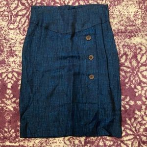 Byblos Italian Linen Blue Button Knee length skirt